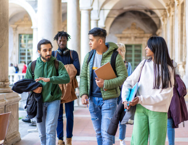 Estudiar Biotecnología en Panamá: la Universidad Latina fortalece la educación científica